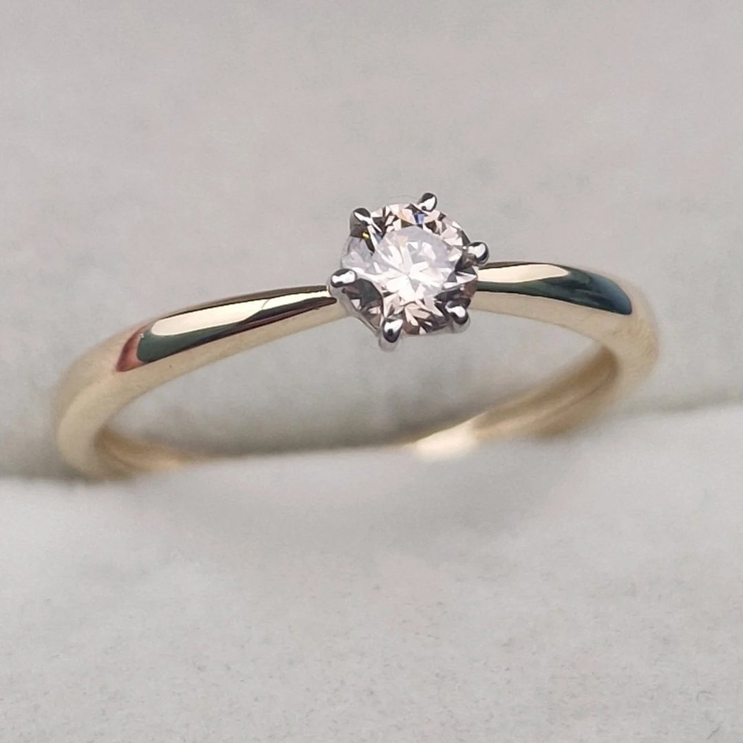 Кольцо Deimantas 105604679 16р 1,39гр 0,224ct. купить,NaN