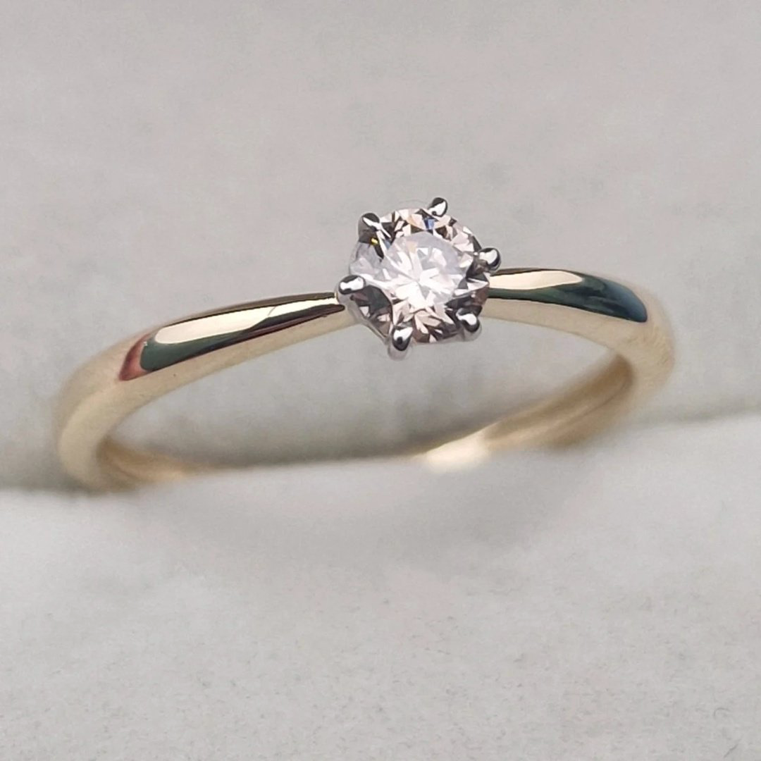 Кольцо Deimantas 105604679 16р 1,39гр 0,224ct. купить,NaN
