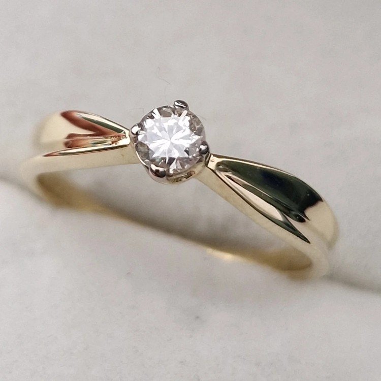 Кольцо Deimantas 105562653 17р 2,22гр 0,215ct. купить,NaN