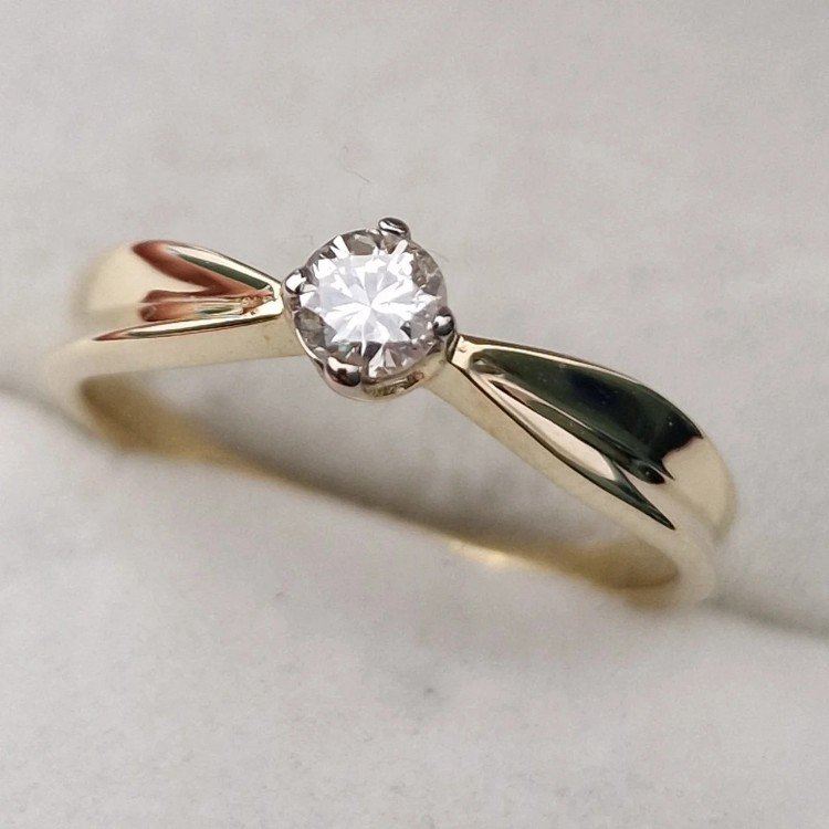 Кольцо Deimantas 105562653 17р 2,22гр 0,215ct. купить,NaN
