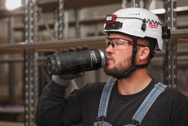 Классический термос Milwaukee 4932493992 532 мл черный