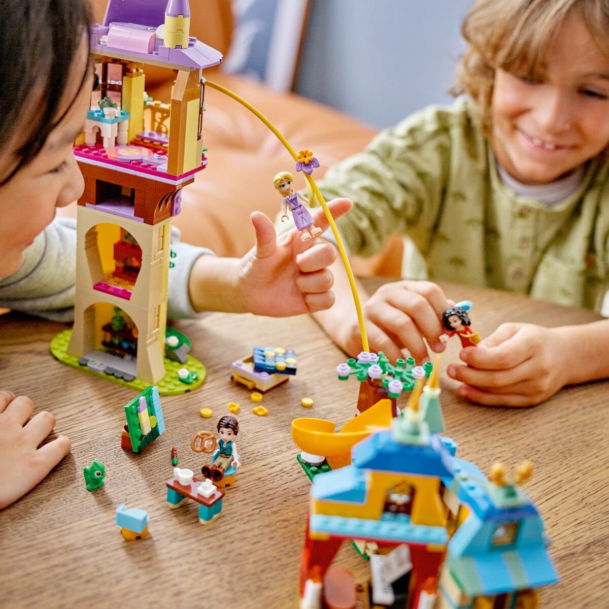 LEGO: Башня Рапунцель и Утенок Disney Princess 43241 купить,NaN