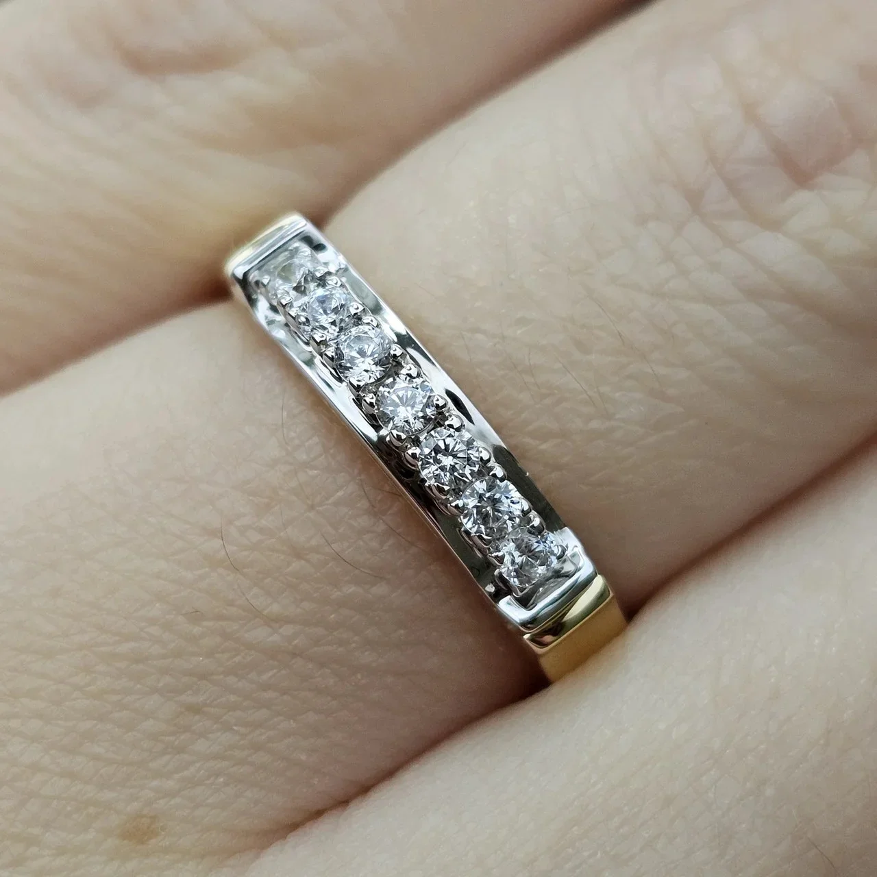 Комплект Deimantas 113327511 17,5р 2,56гр 3,95гр. купить,NaN