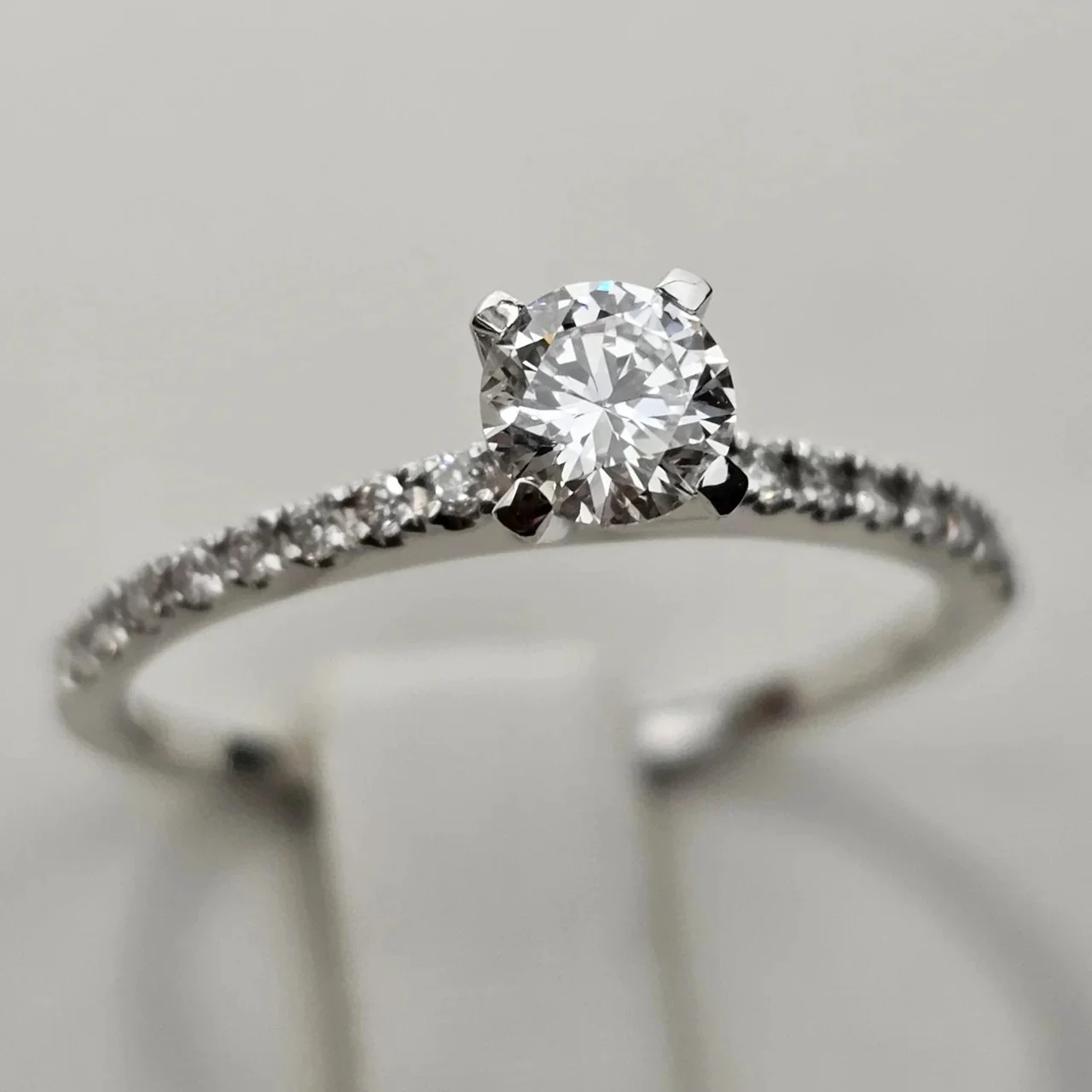 Кольцо Deimantas 113301530 17р 0,50ct. купить,NaN