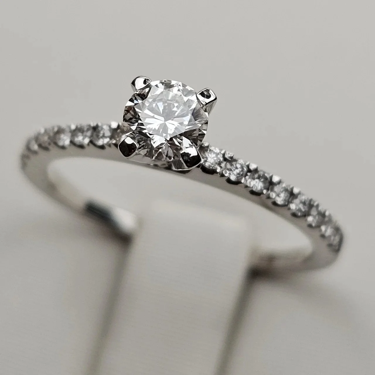 Кольцо Deimantas 113301514 16р 0,45ct. купить,NaN