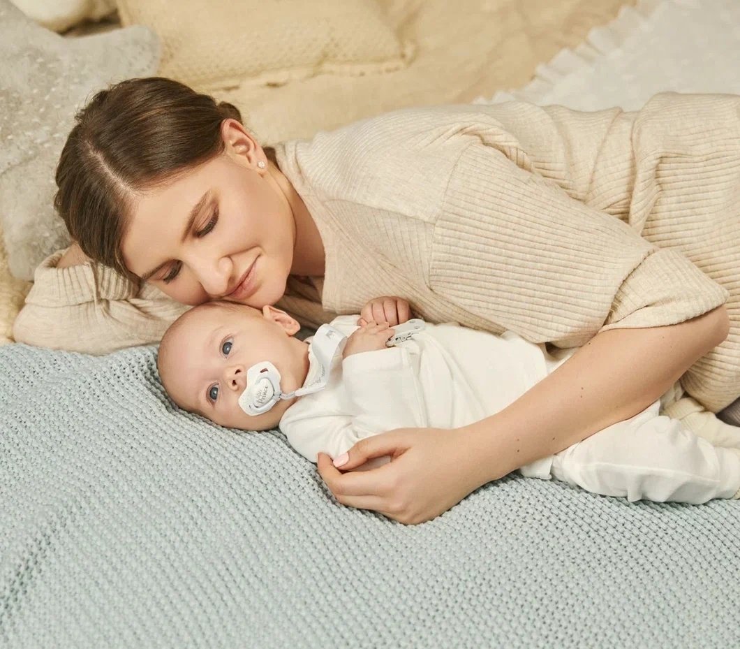 Держатель для пустышки Canpol Babies Royal Baby 51/025_grey, серый купить,NaN