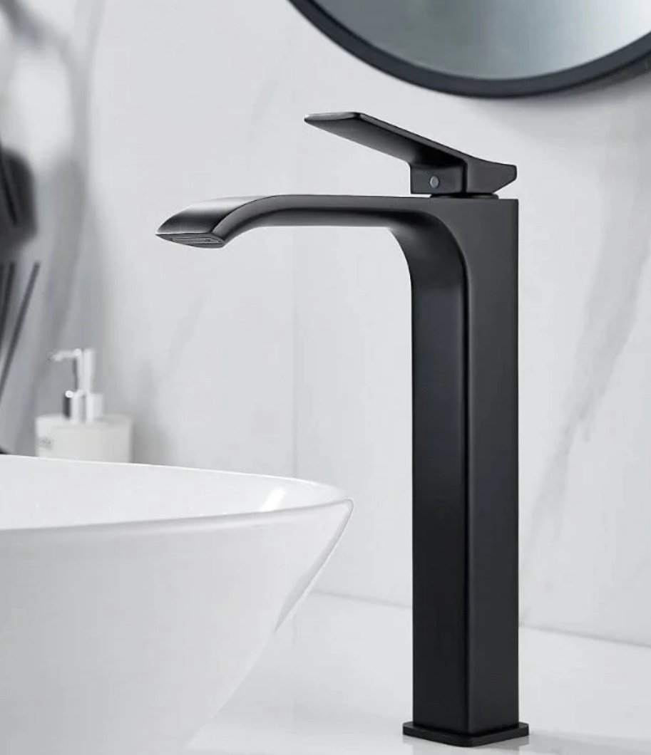 Смеситель Shevanik S4011H, латунь, цвет черный купить,NaN