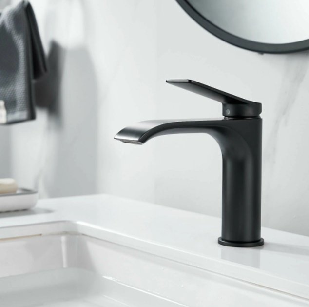 Смеситель Shevanik S4101H, латунь, цвет черный купить,NaN