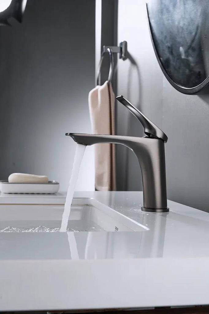 Смеситель Shevanik S9101T, латунь, цвет стальной купить,NaN