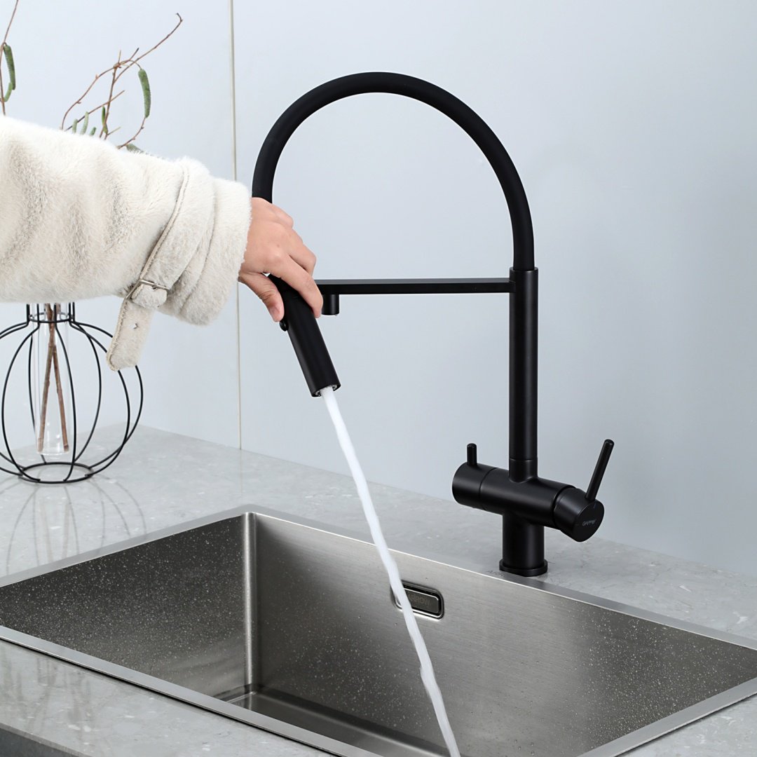 Смеситель с гибким изливом Gappo G4397-86, латунь, цвет черный купить,NaN