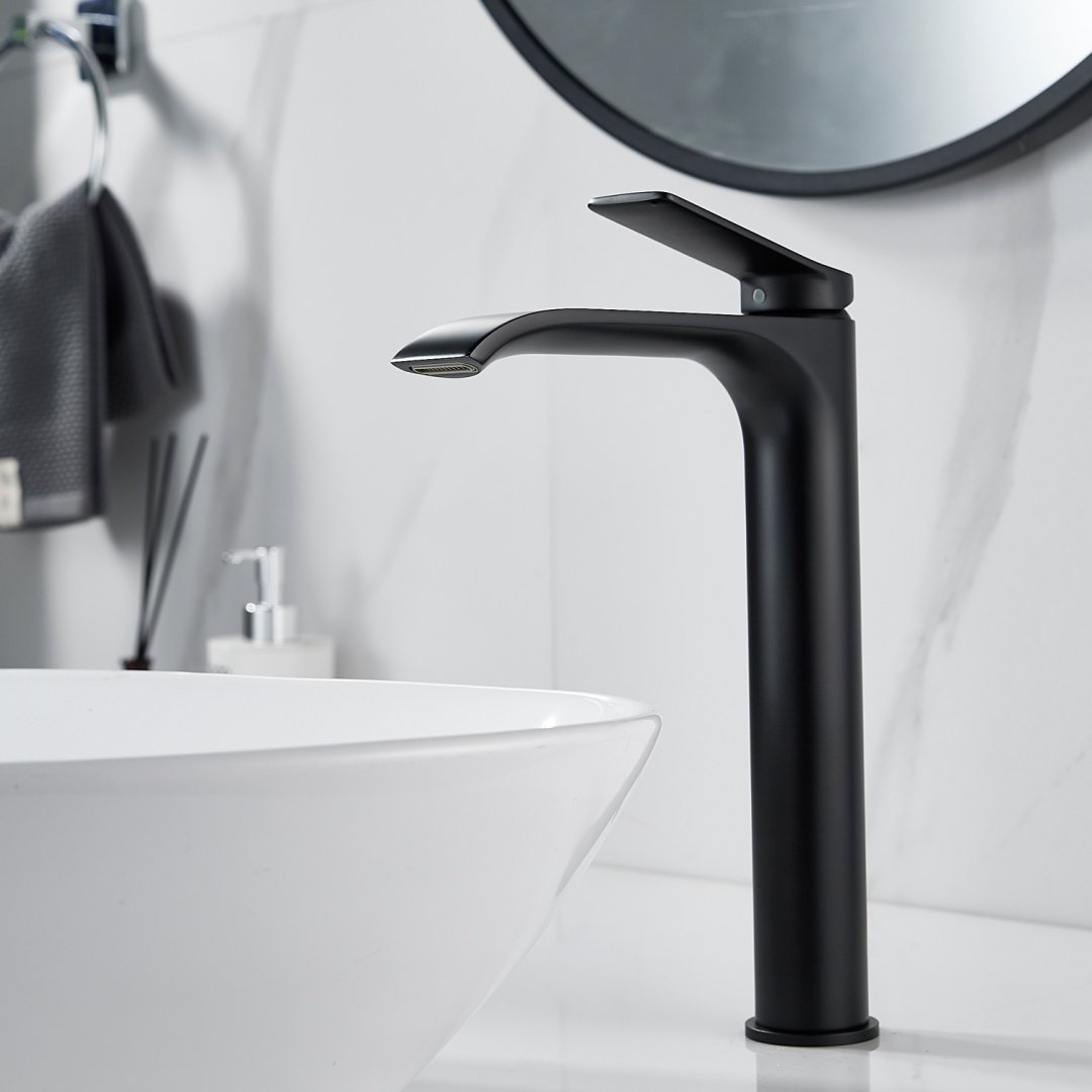 Смеситель Shevanik S4111H, латунь, цвет черный купить,NaN