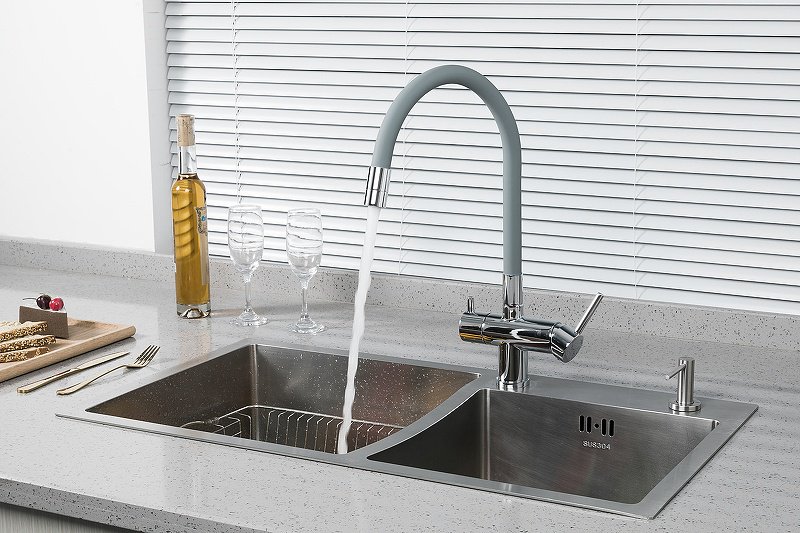 Смеситель с гибким изливом Gappo G4398-30, латунь, цвет серый купить,NaN