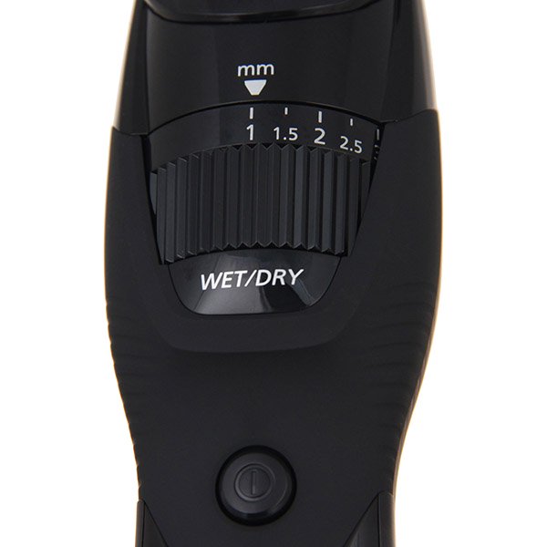Машинка Panasonic ER-GB42-K520 для стрижки черная - ForteMarket Машинка Panasonic ER-GB42-K520 для стрижки черная купить,0