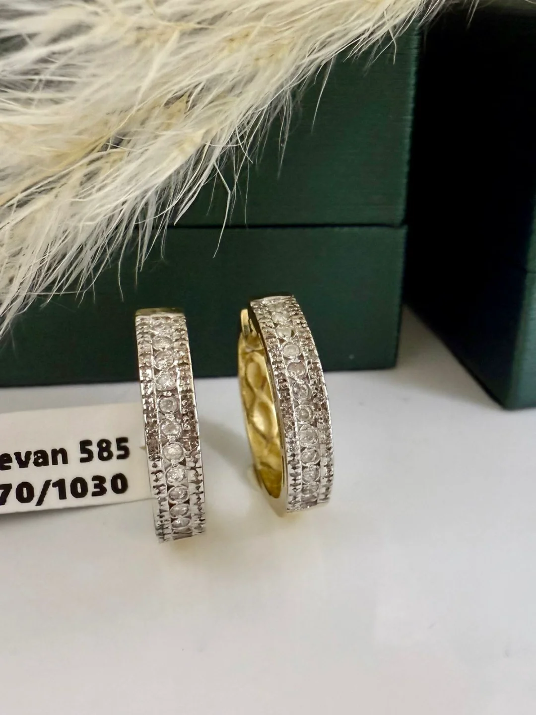 Серьги Luxrai желтое золото, бриллиант 585 купить,NaN