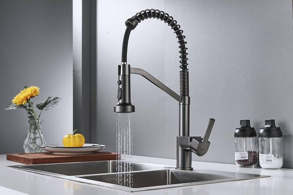 Смеситель с гибким изливом Haiba HB73826-3, латунь, цвет стальной купить,NaN