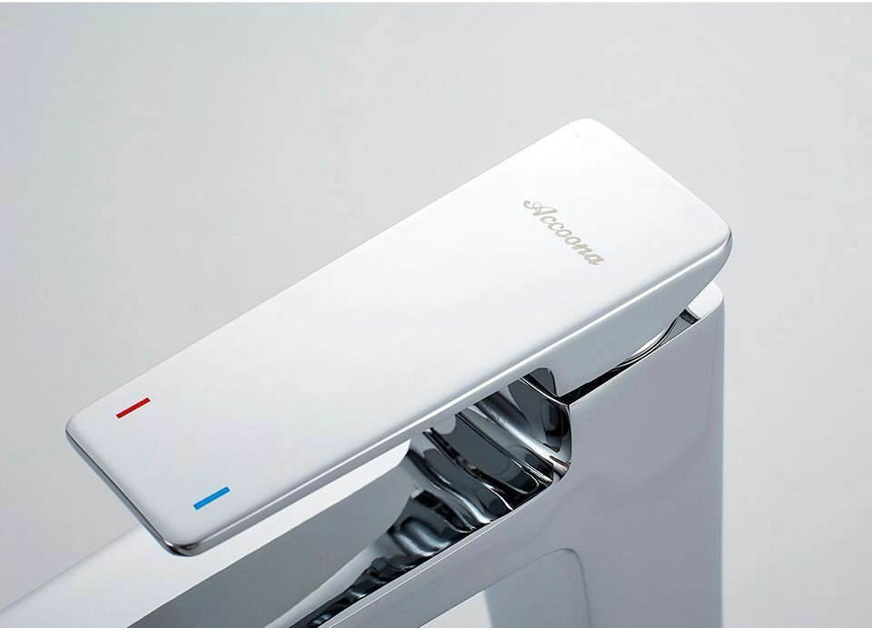 Смеситель для раковины (умывальника) Accoona 90124А, однозахватный купить,NaN