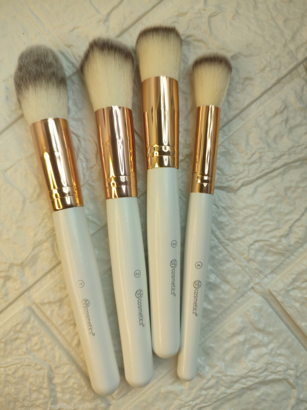 BH cosmetics набор кистей White 13 шт купить,NaN