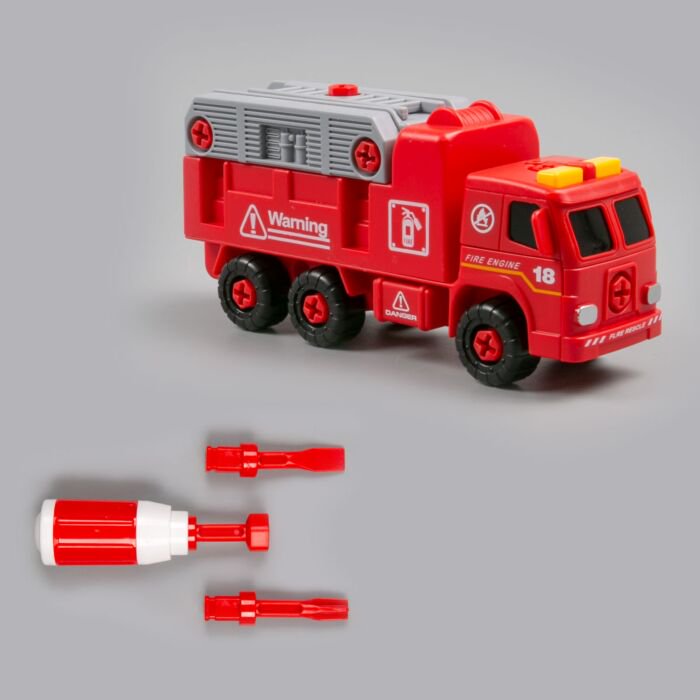 Игровой набор DIY  Пожарная машина с аксессуарами 802-3 