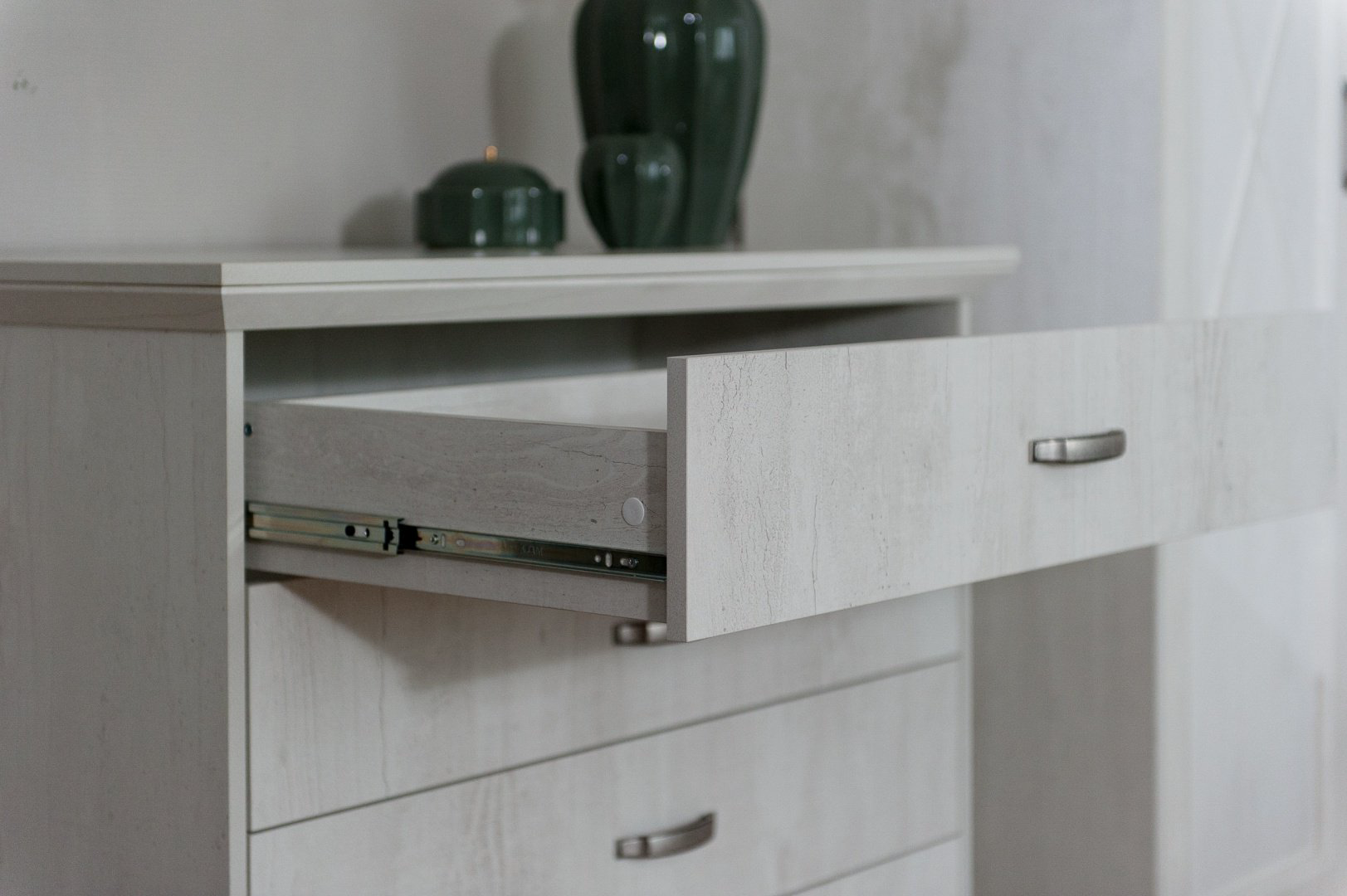 Комод DOMA LOR-4D, 105x48x89 см, светло серый купить,NaN