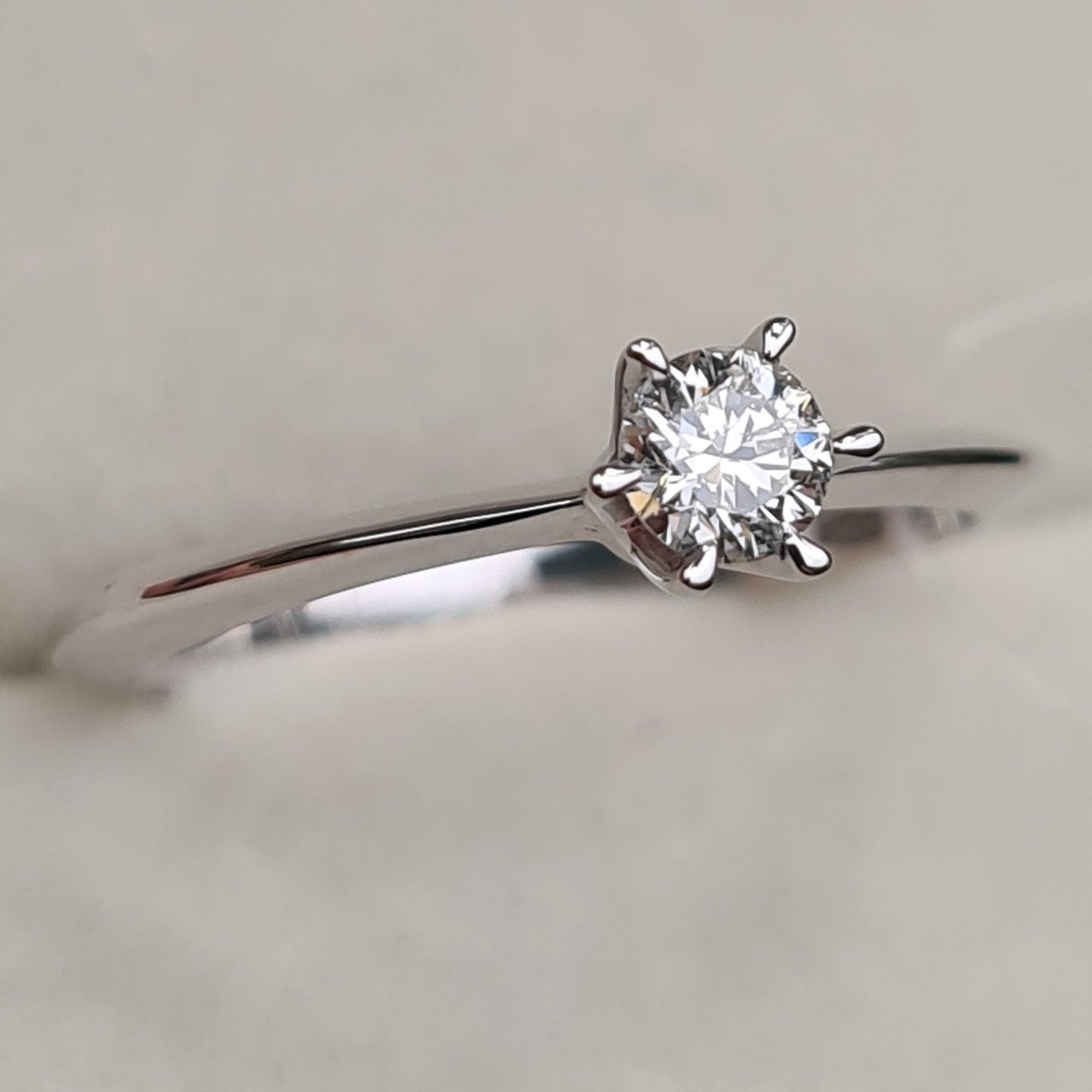 Кольцо Deimantas 97476960 16,51р 1,79гр 0,20ct. купить,NaN