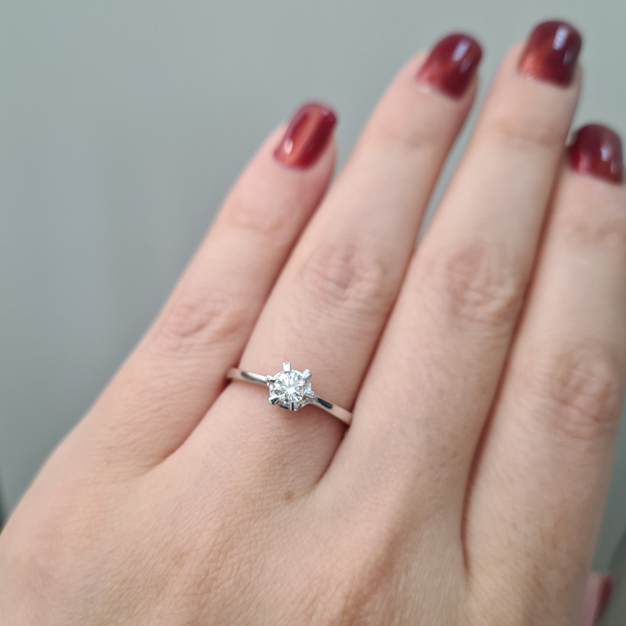 Кольцо Deimantas 92945394 17,5р 2,38гр 0,31ct. купить,NaN