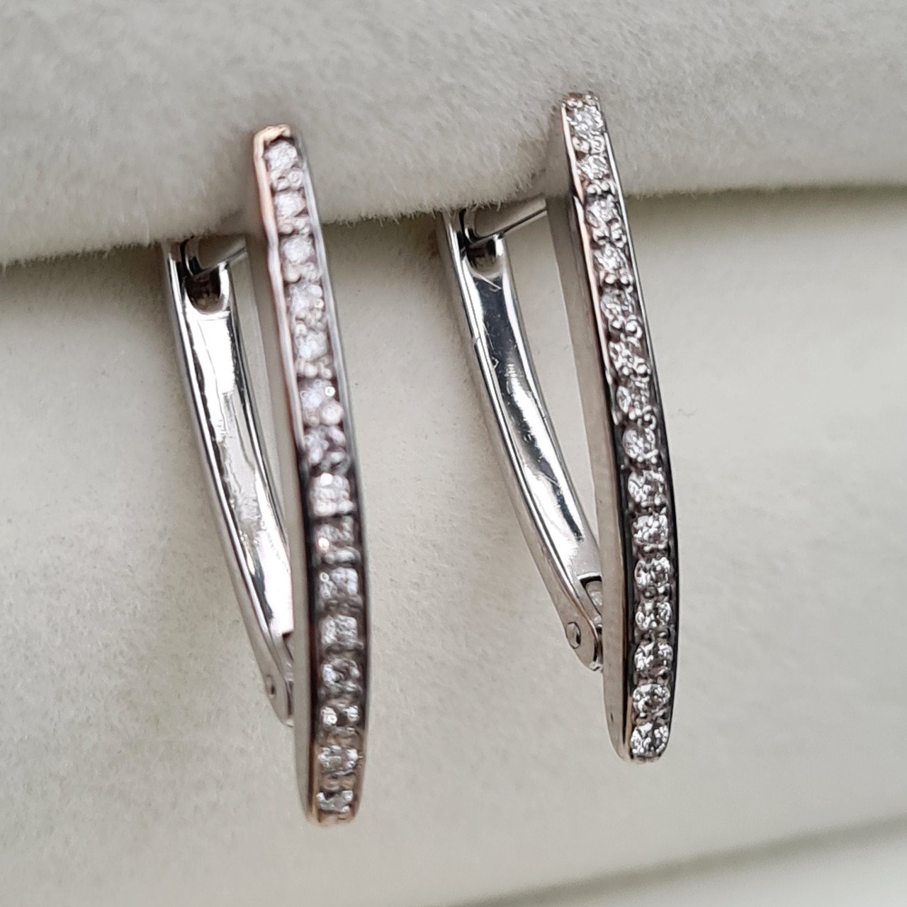 Серьги Deimantas 95832777 1,94гр 0,13ct. купить,NaN