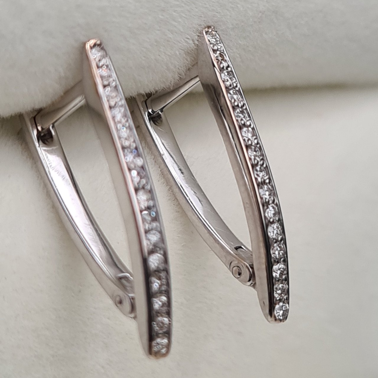 Серьги Deimantas 95832777 1,94гр 0,13ct. купить,NaN