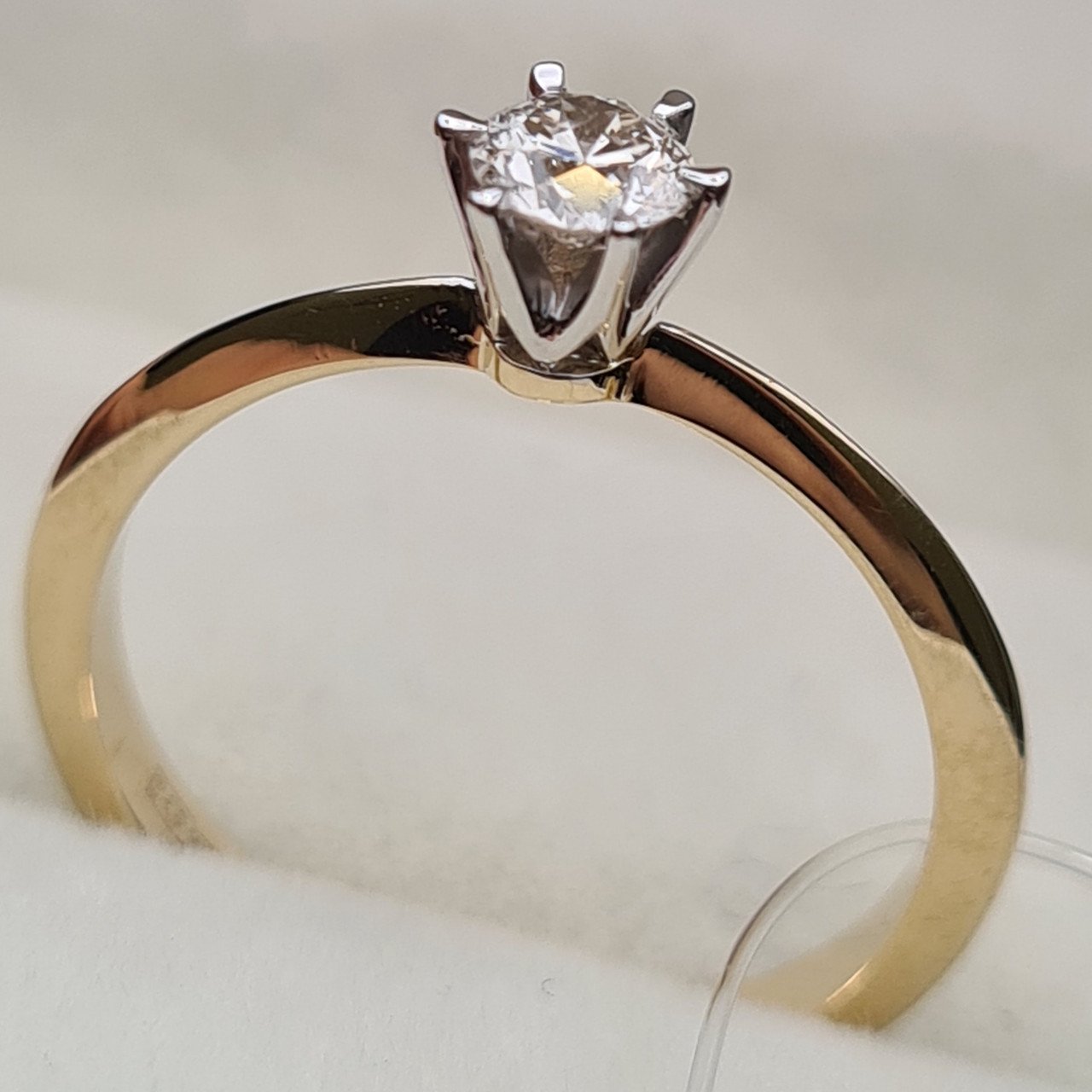 Кольцо Deimantas 97476971 16,51р 1,78гр 0,19ct. купить,NaN