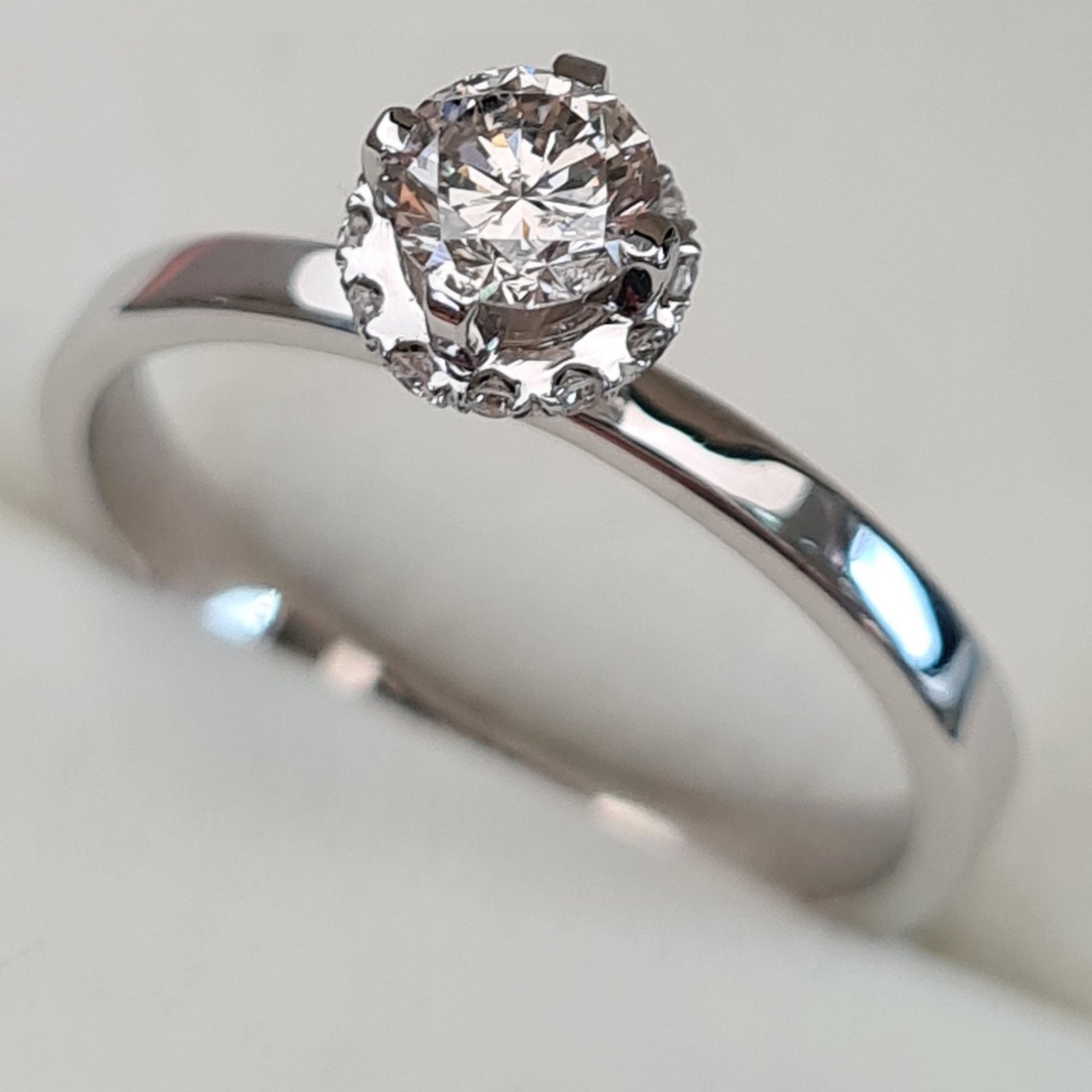 Кольцо Deimantas 93280233 16,51р 2,52гр 0,42ct. купить,NaN
