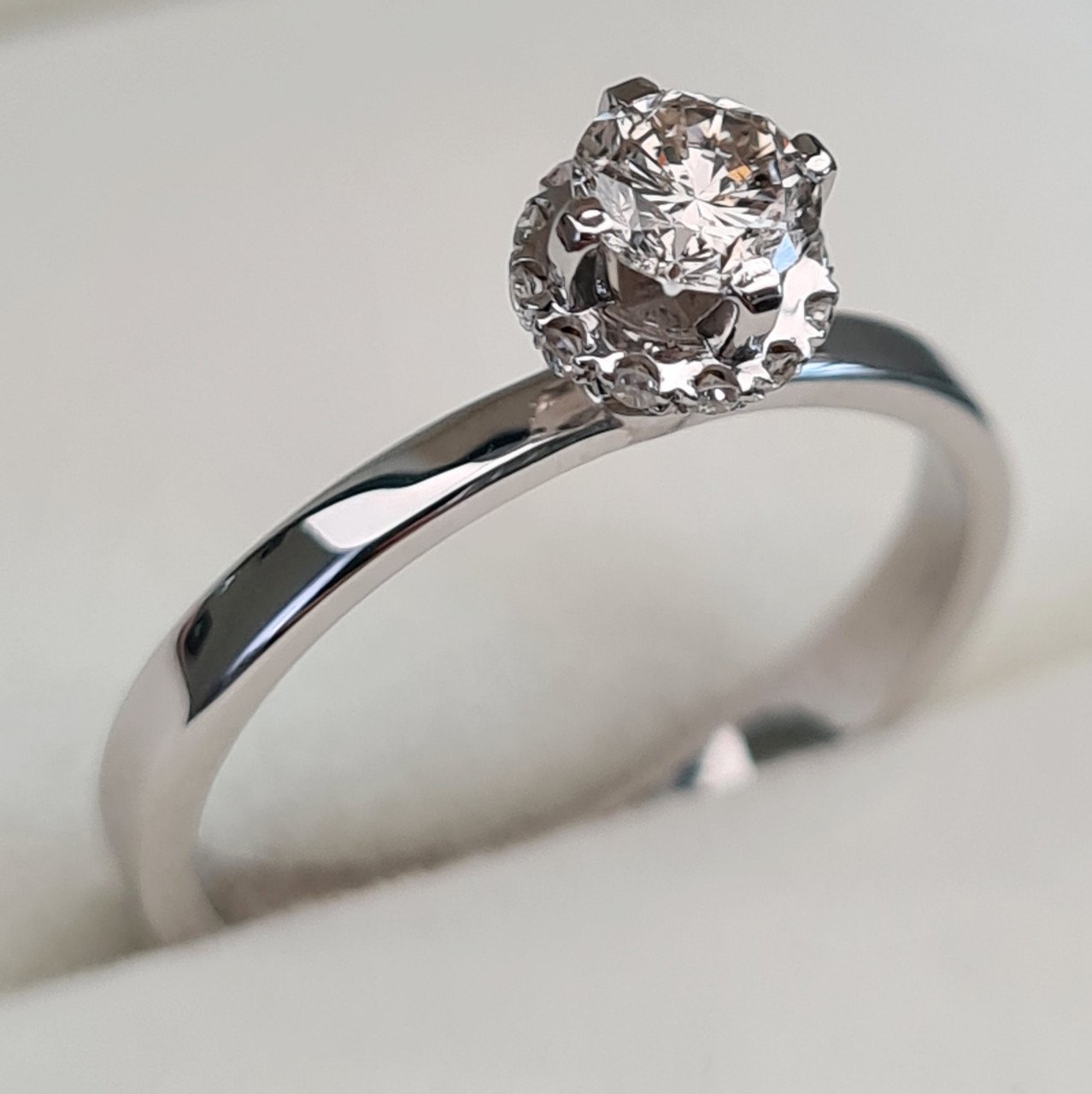 Кольцо Deimantas 93280233 16,51р 2,52гр 0,42ct. купить,NaN