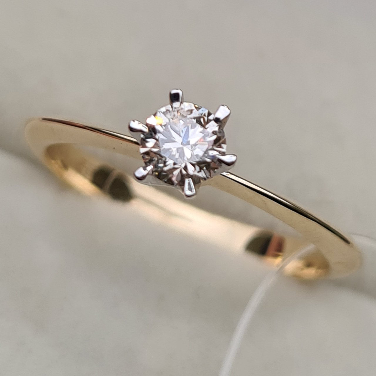 Кольцо Deimantas 97476988 16,51р 2гр 0,18ct. купить,NaN