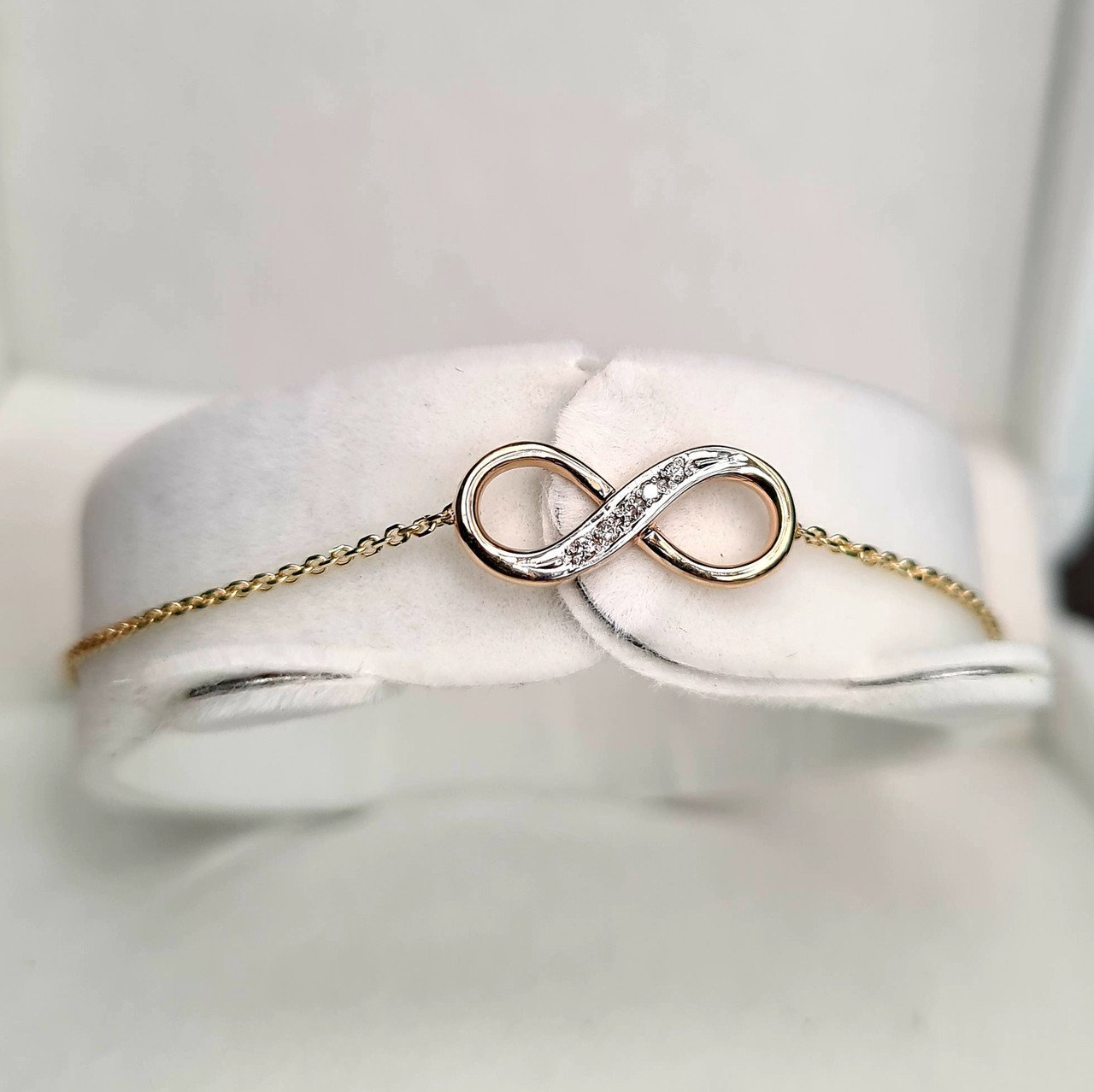 Браслет Deimantas 95835113 18,5р 14гр 0,028ct. купить,NaN