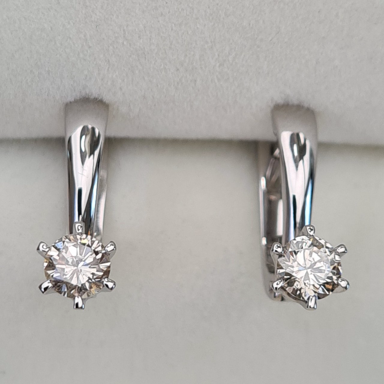 Серьги Deimantas 3,11гр 0,60ct. купить,NaN