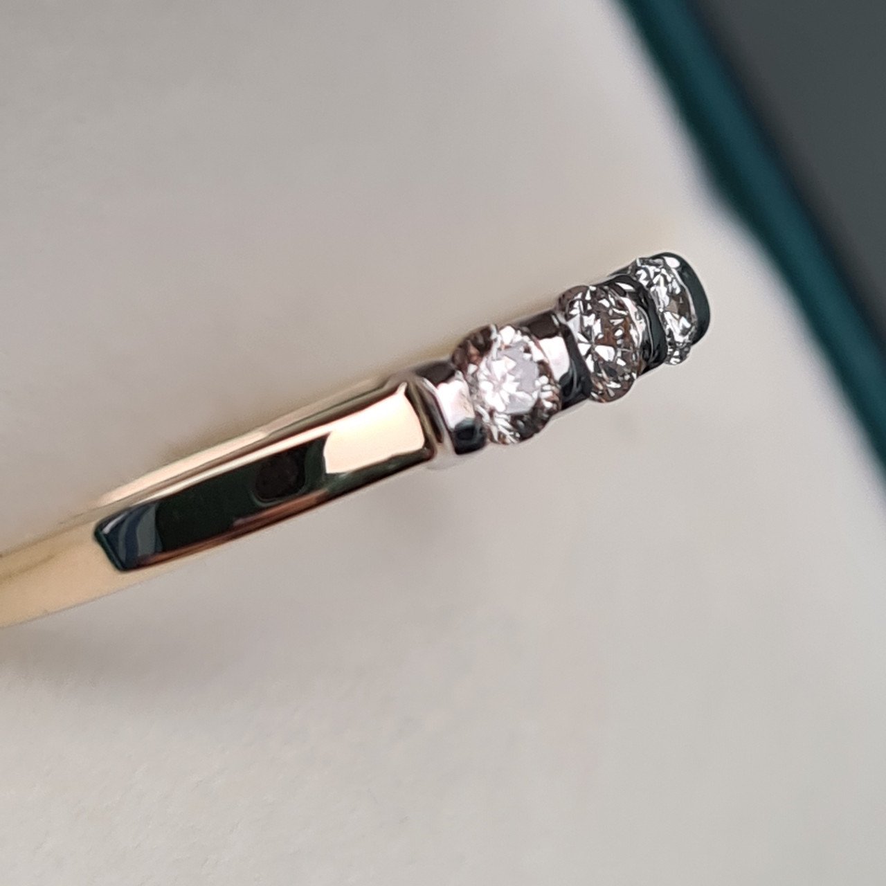 Кольцо Deimantas 95837926 16,5р 1,47гр 0,19ct. купить,NaN