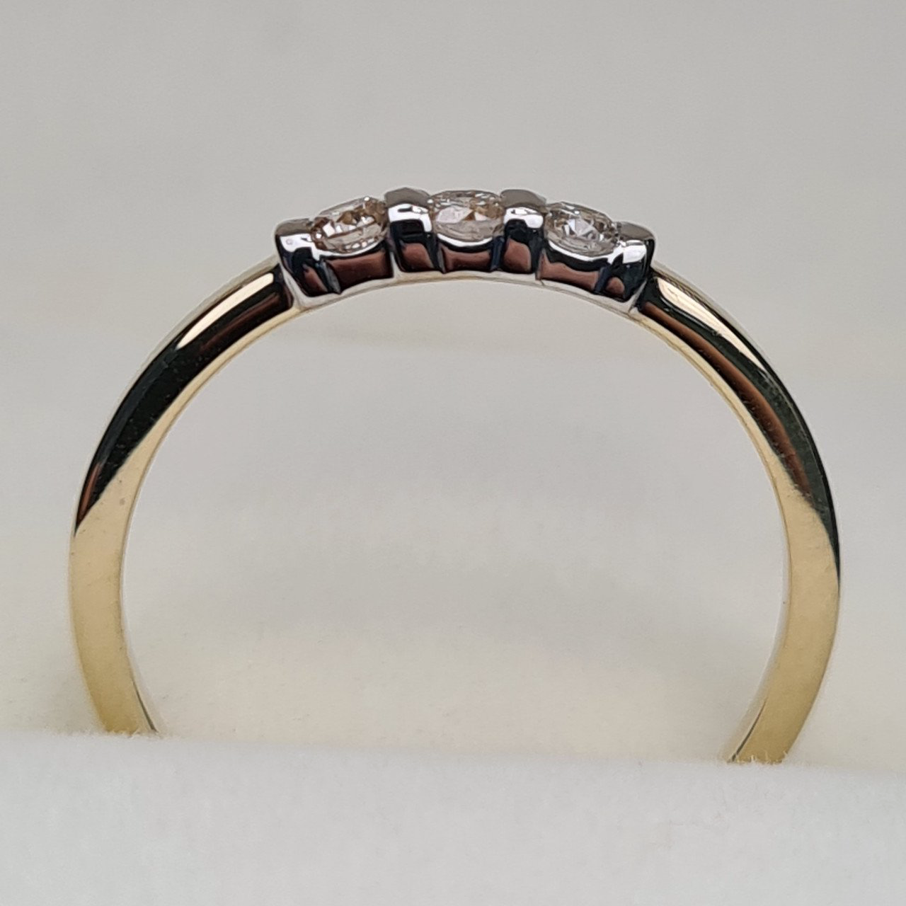 Кольцо Deimantas 95837926 16,5р 1,47гр 0,19ct. купить,NaN