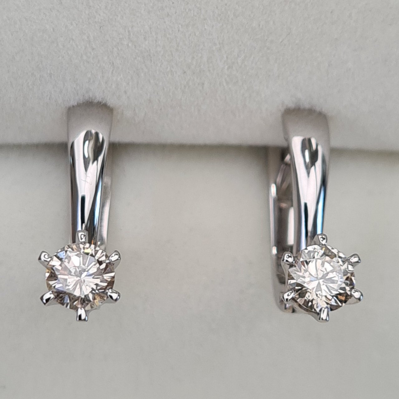 Серьги Deimantas 93300766 3,18гр 0,64ct. купить,NaN