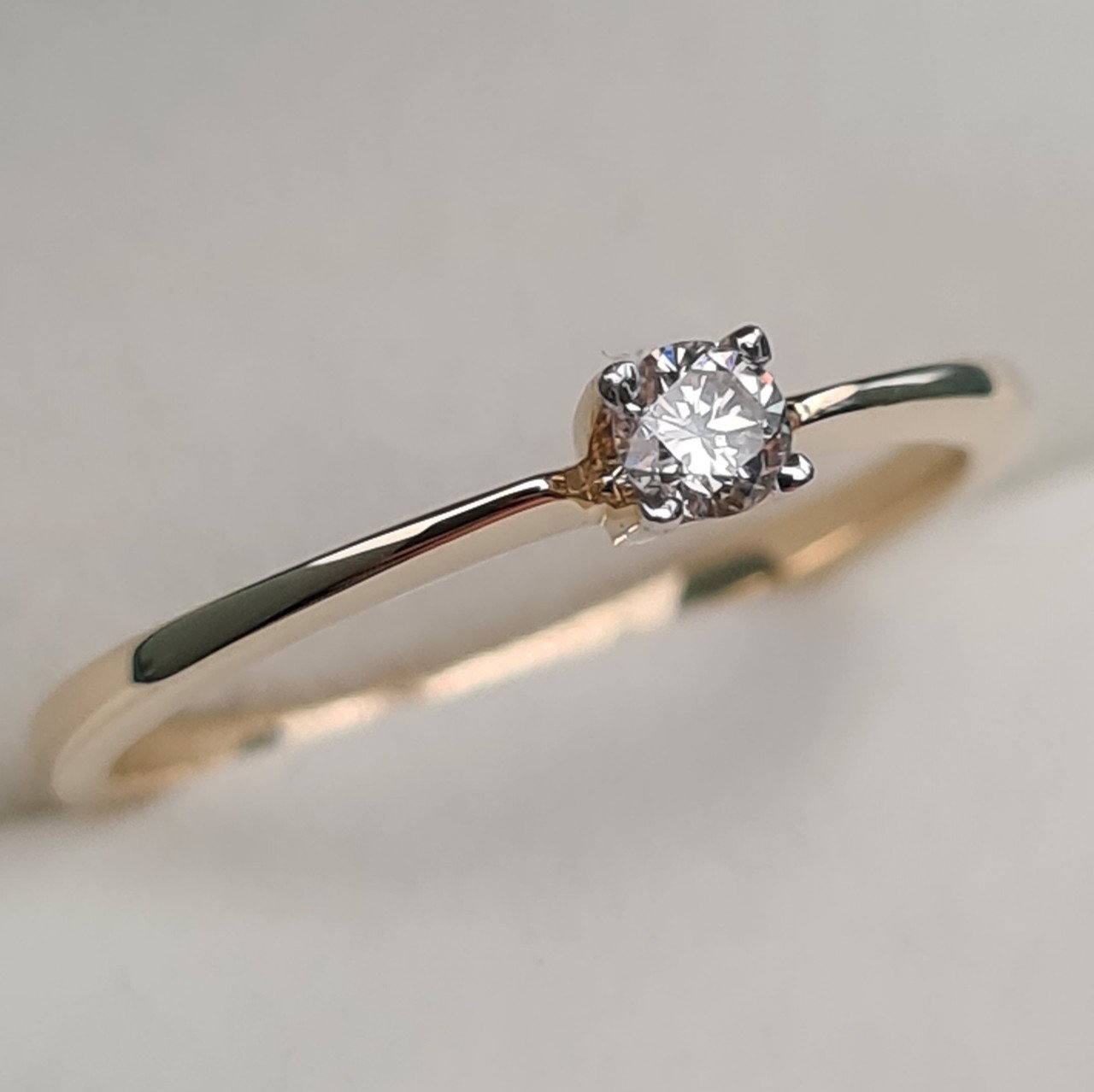 Кольцо Deimantas 93311788 16,5р 1,39гр 0,10ct. купить,NaN
