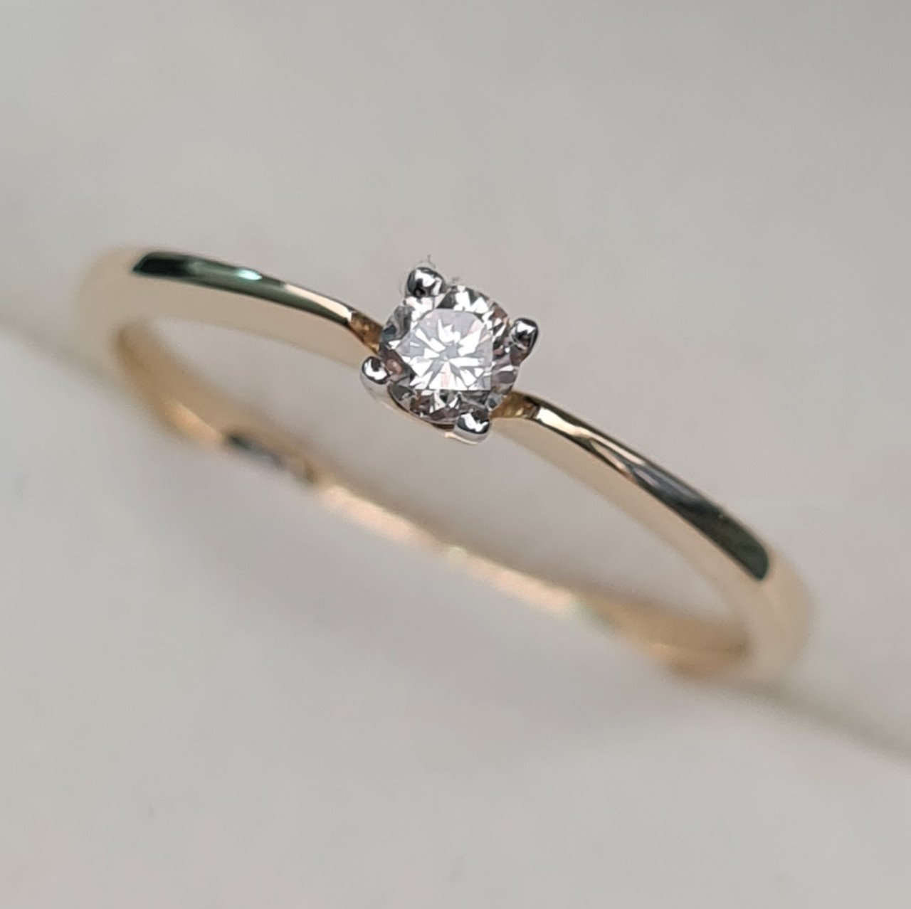 Кольцо Deimantas 93311788 16,5р 1,39гр 0,10ct. купить,NaN