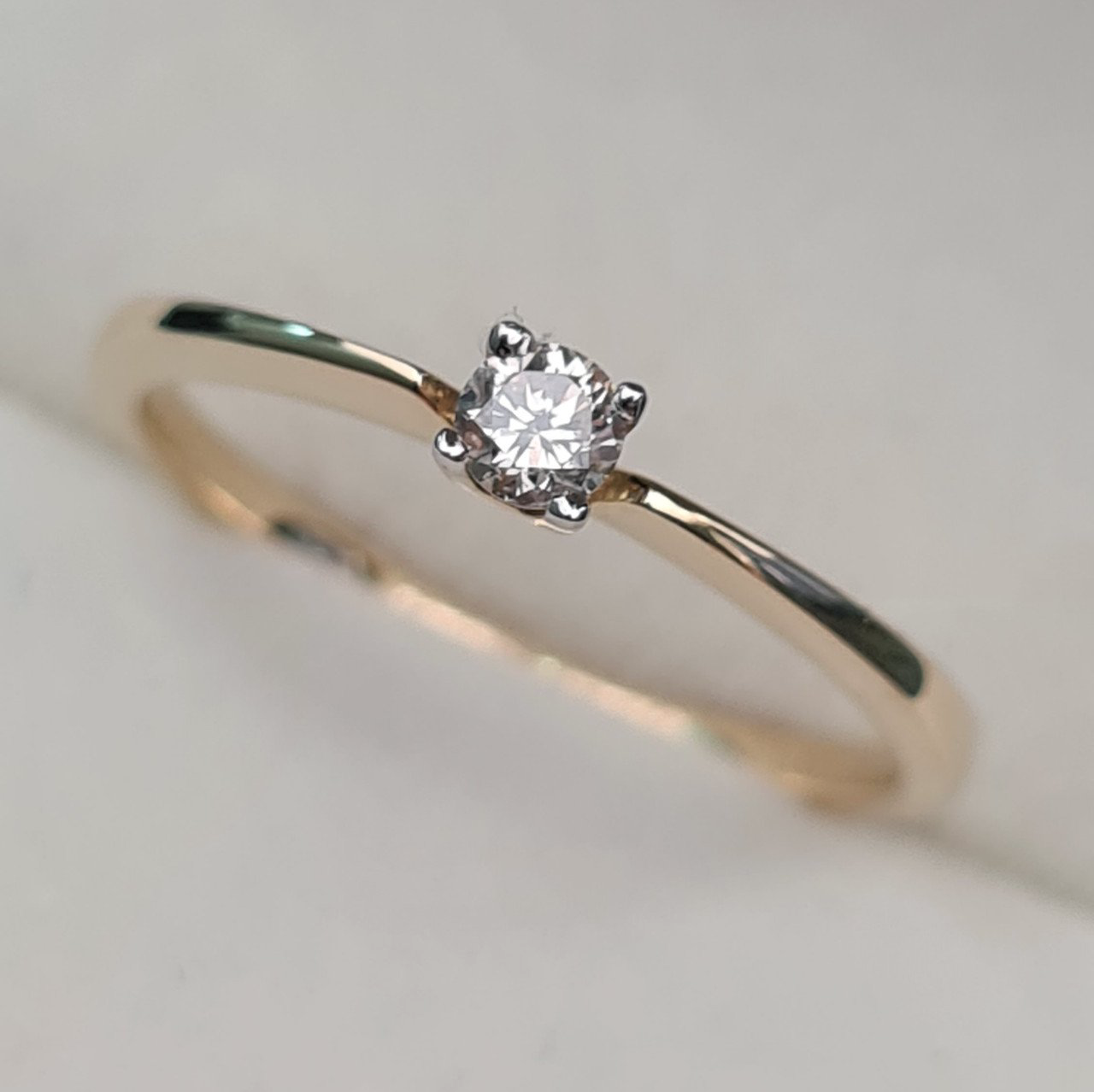Кольцо Deimantas 93311788 16,5р 1,39гр 0,10ct. купить,NaN