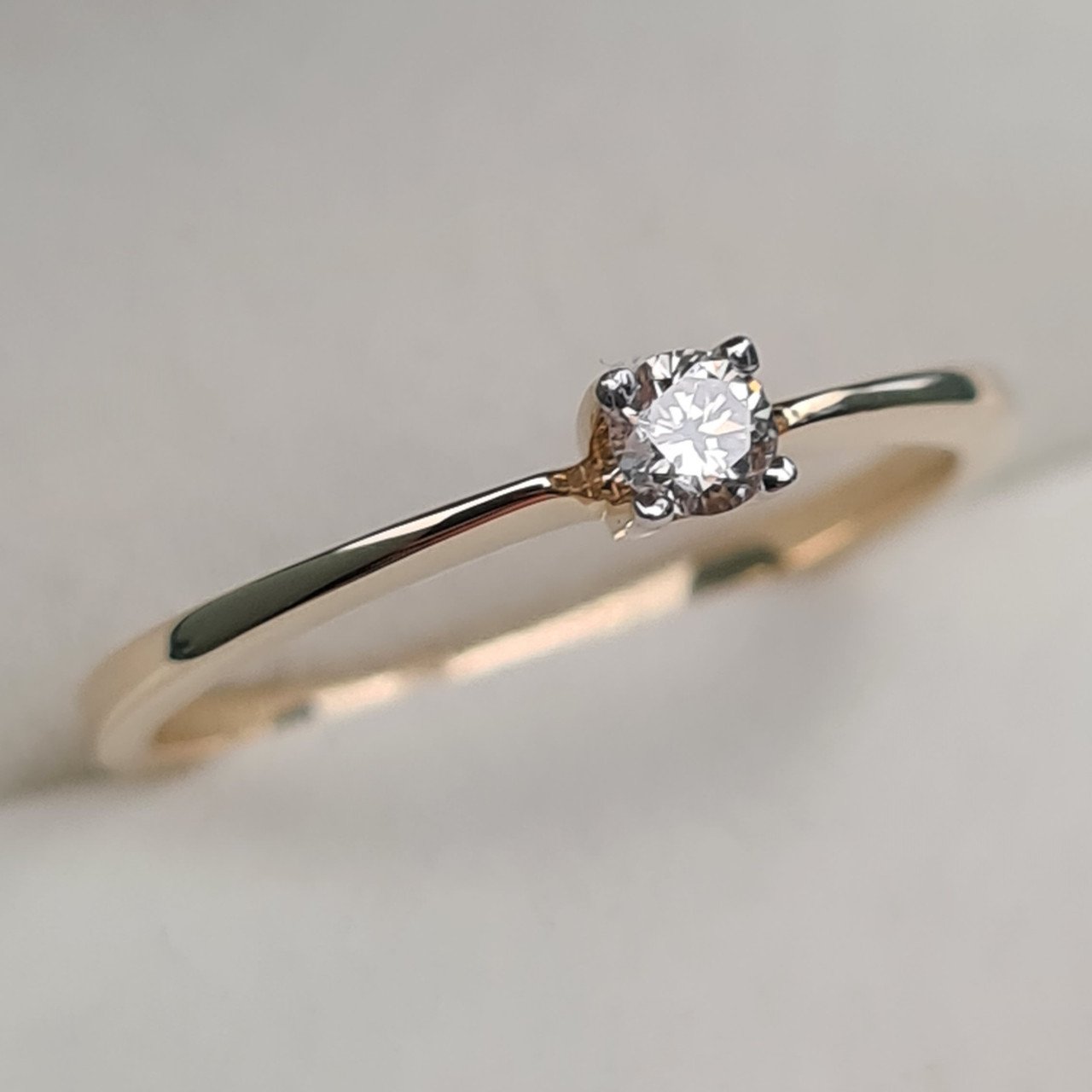 Кольцо Deimantas 93311788 16,5р 1,39гр 0,10ct. купить,NaN