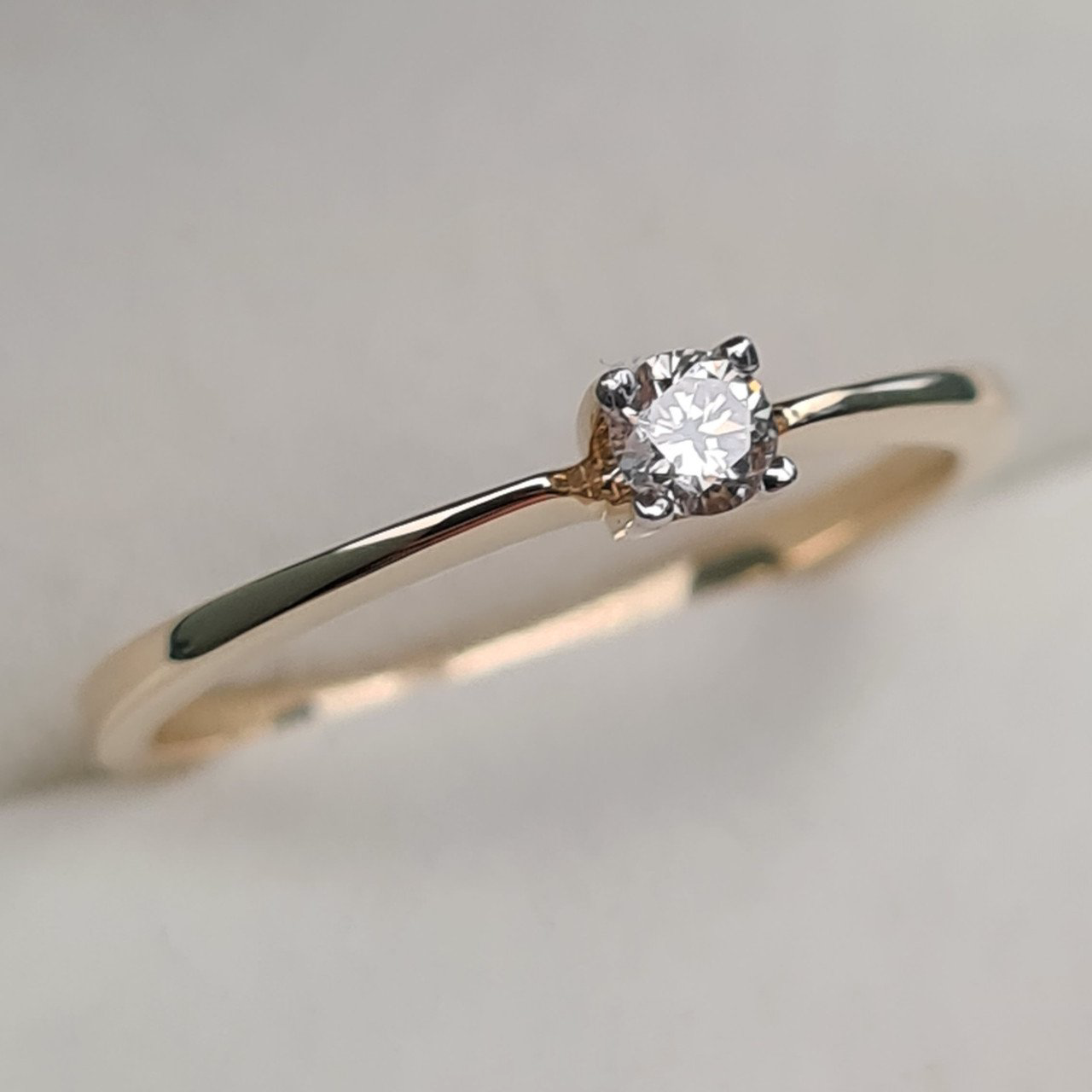 Кольцо Deimantas 93311788 16,5р 1,39гр 0,10ct. купить,NaN