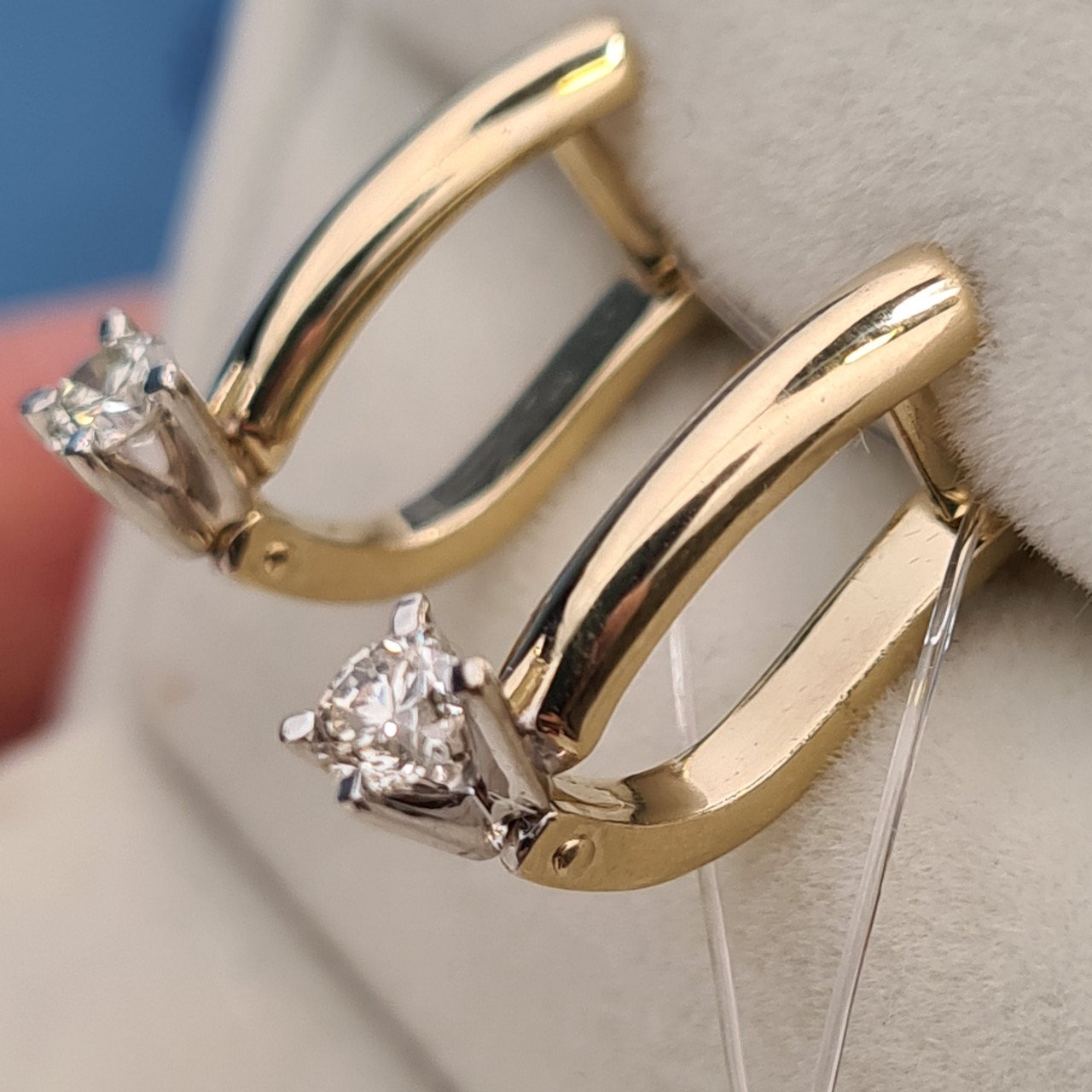 Серьги Deimantas 97477018 3,23гр 0,32ct. купить,NaN