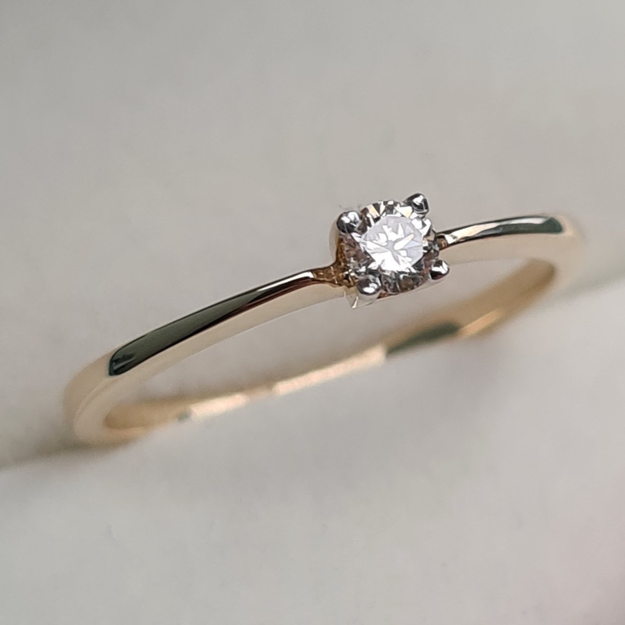 Кольцо Deimantas 93311788 16,5р 1,39гр 0,10ct. купить,NaN