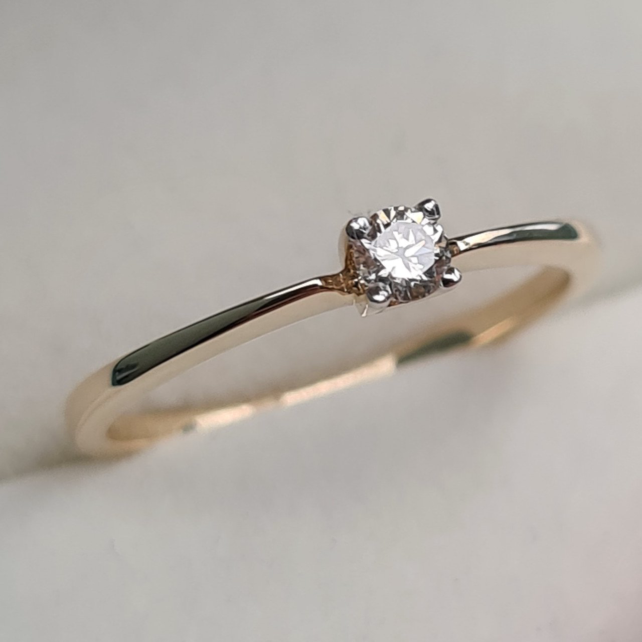 Кольцо Deimantas 93311788 16,5р 1,39гр 0,10ct. купить,NaN