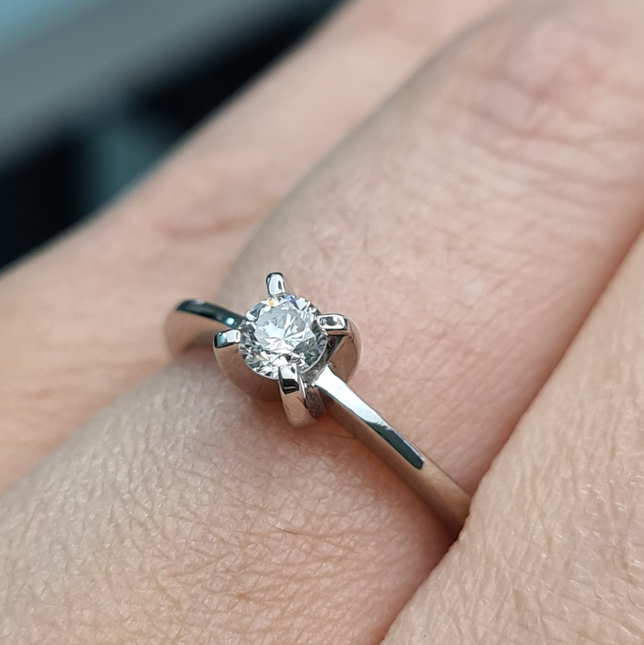 Кольцо Deimantas 93314899 16,5р 2,79гр 0,23ct. купить,NaN