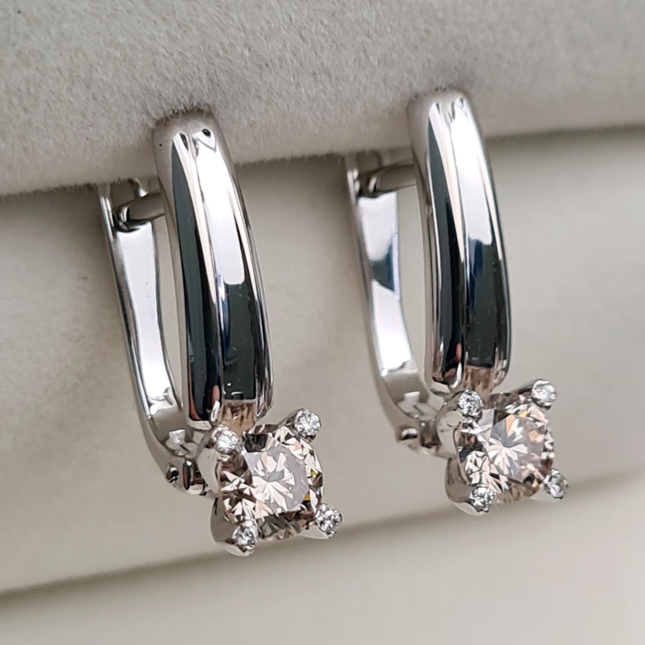Серьги Deimantas 3,14гр 0,92ct. купить,NaN