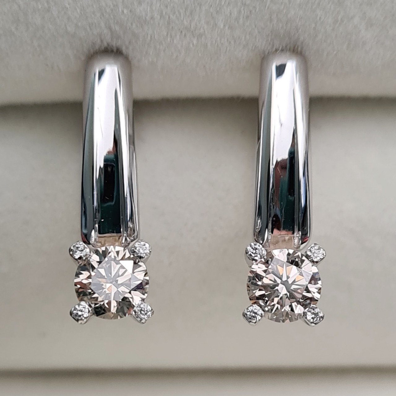 Серьги Deimantas 3,14гр 0,92ct. купить,NaN