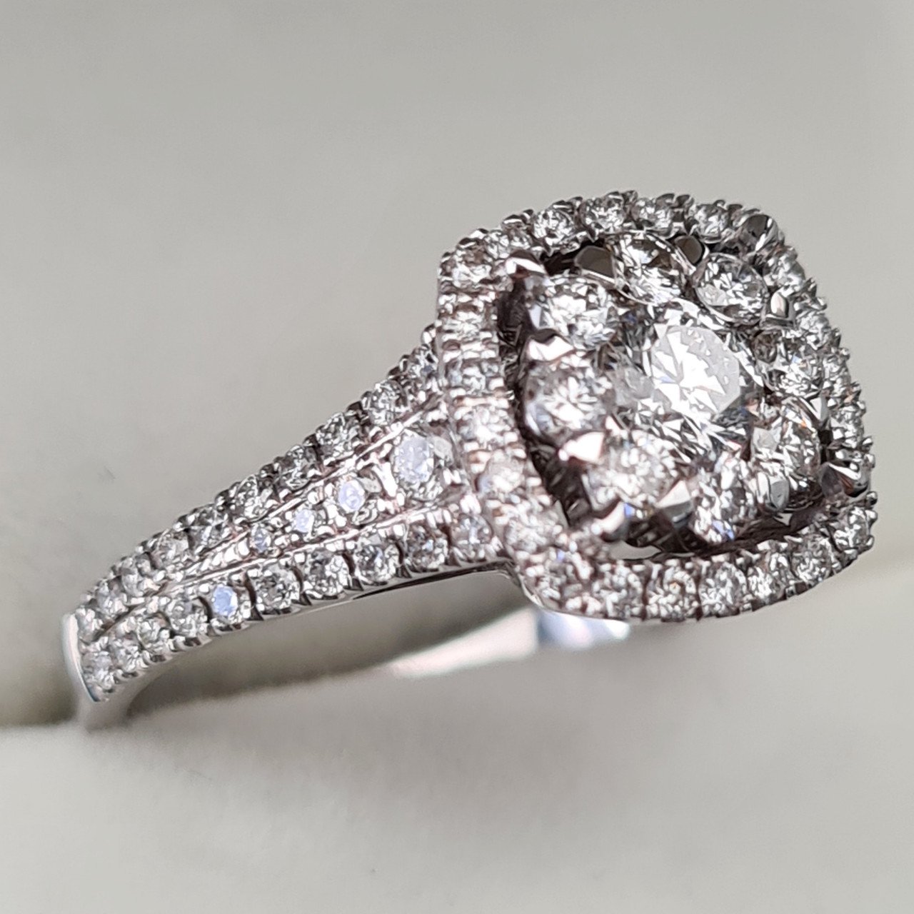 Кольцо Deimantas 95860397 16,51р 4,1гр 1,05ct. купить,NaN