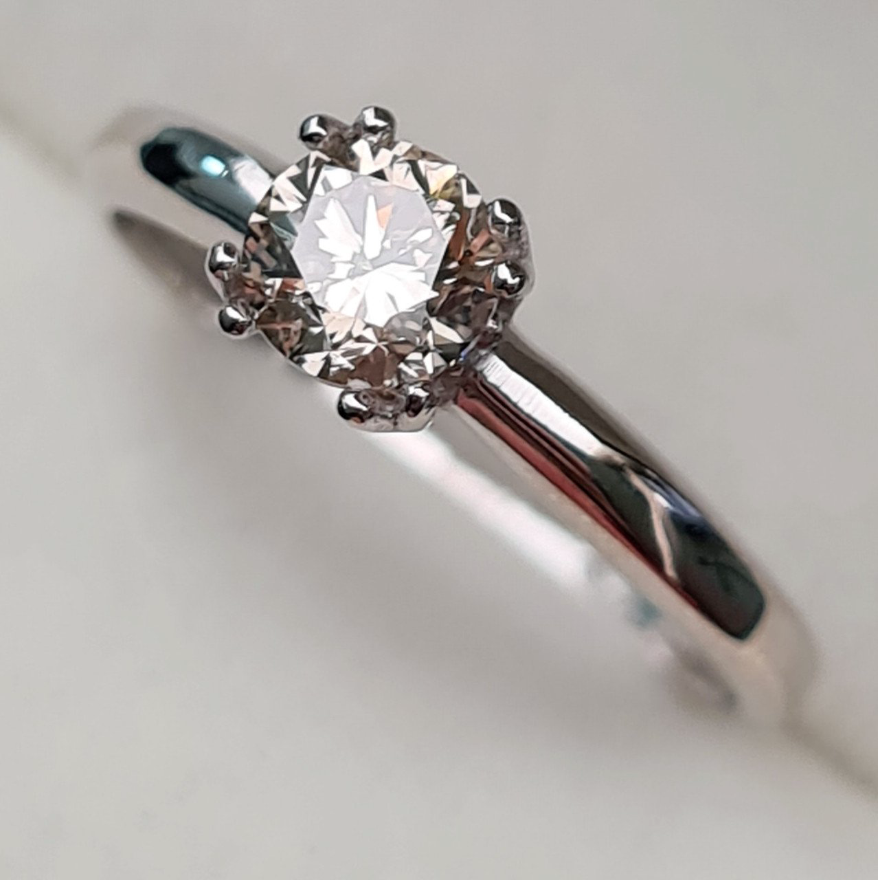 Кольцо Deimantas 93376330 16,5р 1,5гр 0,54ct. купить,NaN