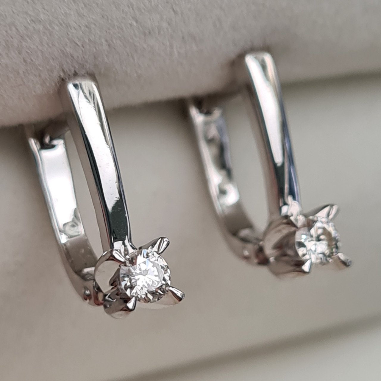 Серьги Deimantas 2,48гр 0,20ct. купить,NaN